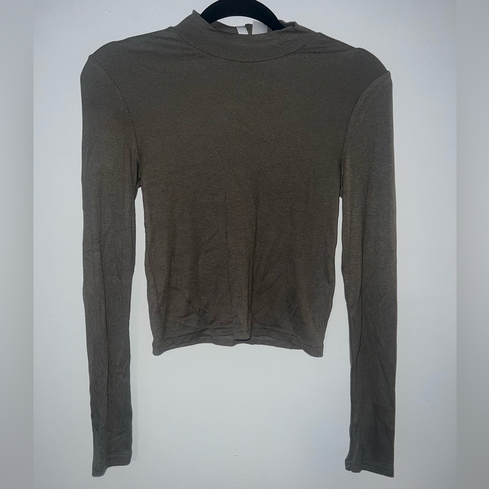 Mock Neck Long-Sleeve Crop Top